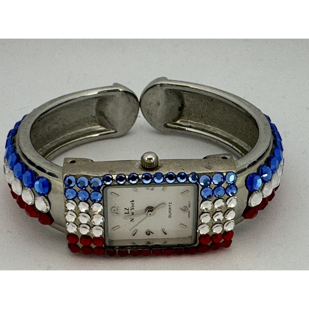 LZ New York Cuff Watch Red White Blue 729 New Battery Women Z